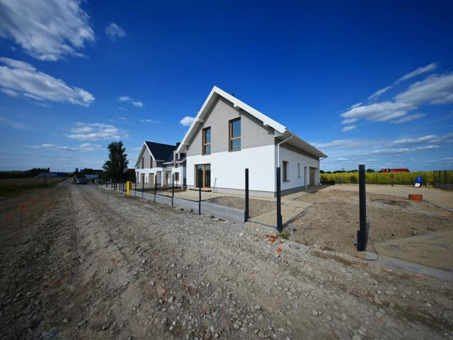 Dom na sprzedaż 5 pokoi lubelski, 215 m2, działka 563 m2