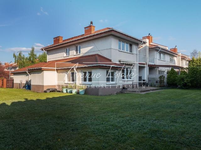 Dom na sprzedaż 5 pokoi piaseczyński, 207 m2, działka 750 m2
