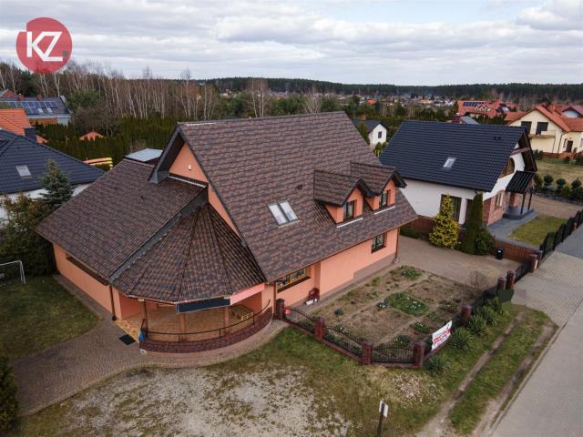 Dom na sprzedaż 5 pokoi pilski, 368,80 m2, działka 851 m2