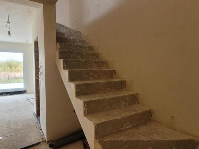 Dom na sprzedaż 5 pokoi policki, 156,24 m2, działka 356,600 m2