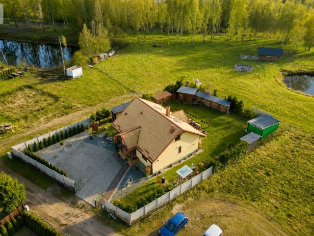 Dom na sprzedaż 5 pokoi starogardzki, 149000 m2, działka 909 m2