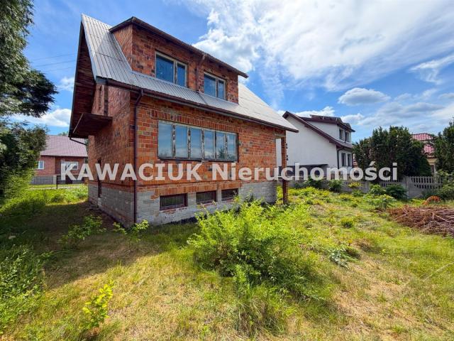 Dom na sprzedaż 5 pokoi tomaszowski, 104 m2, działka 697 m2