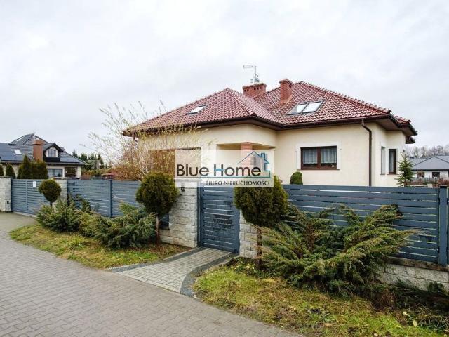 Dom na sprzedaż 5 pokoi toruński, 270 m2, działka 1000 m2