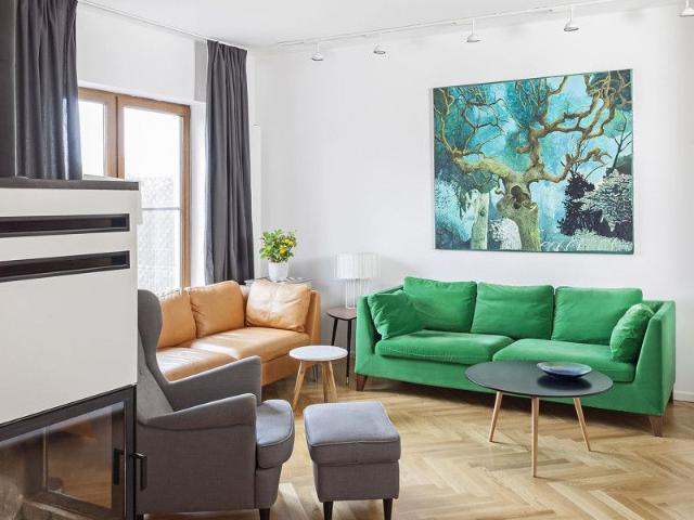 Dom na sprzedaż 5 pokoi Warszawa Wawer, 195 m2, działka 203 m2