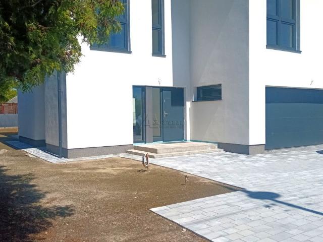 Dom na sprzedaż 5 pokoi Warszawa Wilanów, 270 m2, działka 630 m2