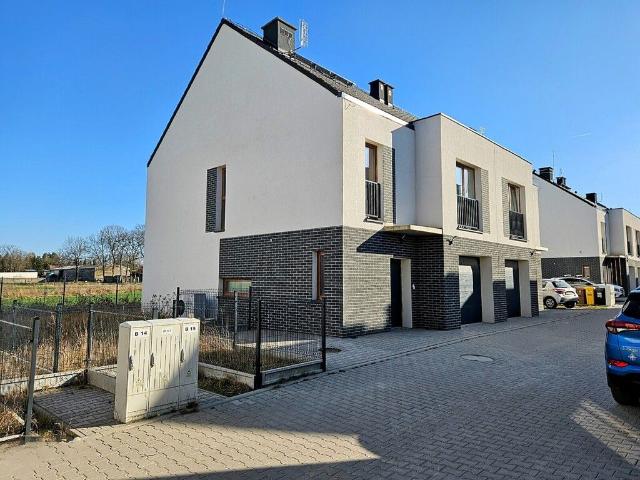 Dom na sprzedaż 5 pokoi wrocławski, 133,58 m2, działka 263 m2
