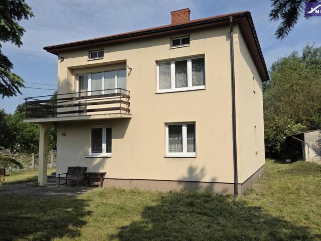 Dom na sprzedaż 6 pokoi ostrowiecki, 150 m2, działka 3000 m2
