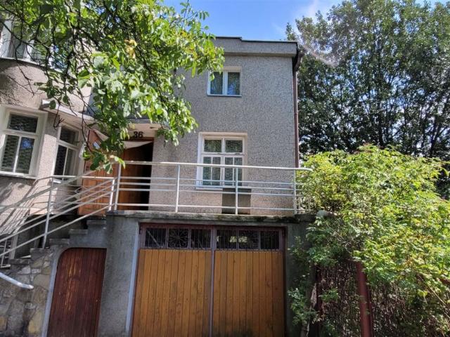 Dom na sprzedaż 6 pokoi będziński, 240 m2