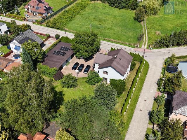 Dom na sprzedaż 6 pokoi Gliwice, 250 m2, działka 1929 m2