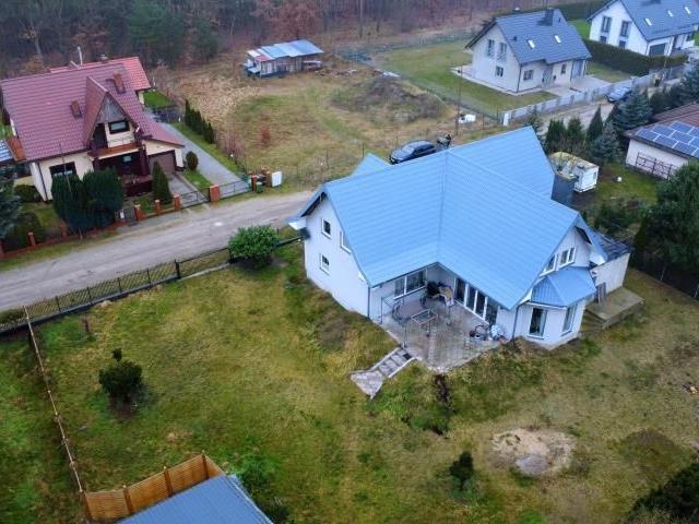 Dom na sprzedaż 6 pokoi goleniowski, 297,10 m2, działka 1438 m2
