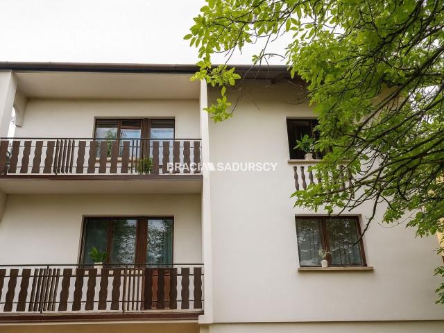 Dom na sprzedaż 6 pokoi krakowski, 240 m2, działka 900 m2