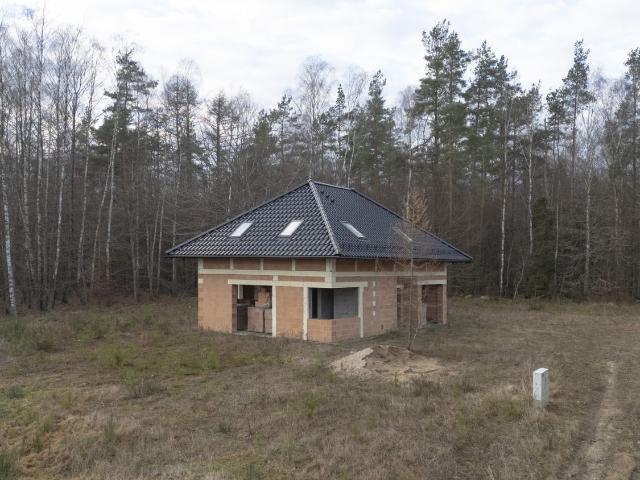 Dom na sprzedaż 6 pokoi lęborski, 140 m2, działka 2142 m2
