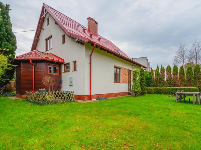 Dom na sprzedaż 6 pokoi Puck, 168 m2, działka 730 m2