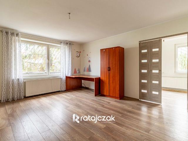 Dom na sprzedaż 6 pokoi Rumia, 137 m2, działka 648 m2