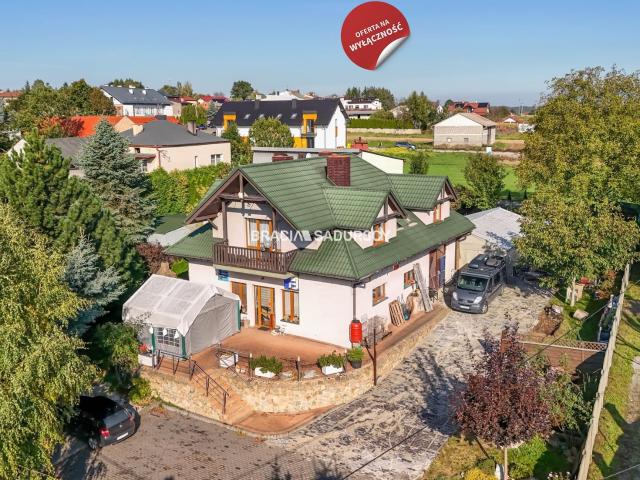 Dom na sprzedaż 6 pokoi Skała, 198 m2, działka 1211 m2