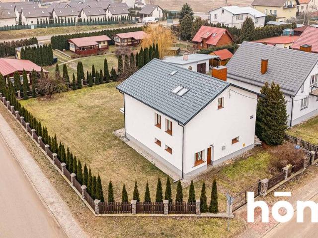Dom na sprzedaż 7 pokoi Mikołajki, 250 m2, działka 830 m2