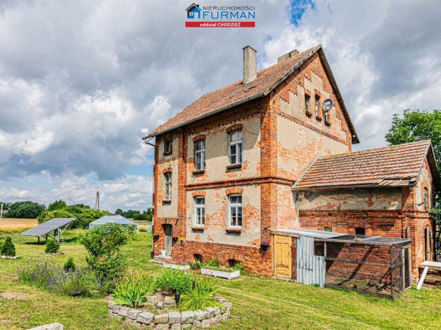 Dom na sprzedaż 7 pokoi chodzieski, 140,96 m2, działka 2163 m2