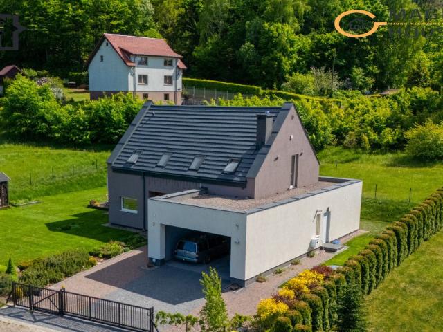 Dom na sprzedaż 7 pokoi gdański, 220,80 m2, działka 986 m2