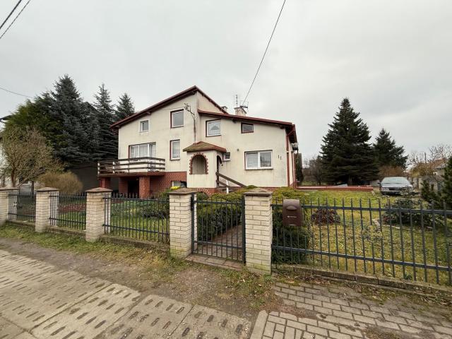 Dom na sprzedaż 7 pokoi gdański, 250 m2, działka 800 m2