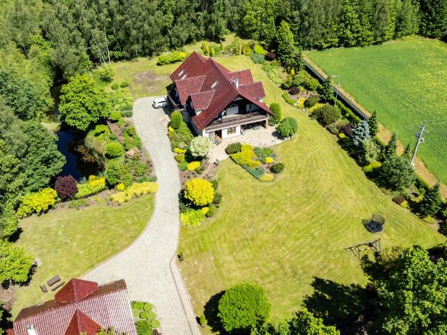 Dom na sprzedaż 7 pokoi kartuski, 450 m2, działka 9918 m2