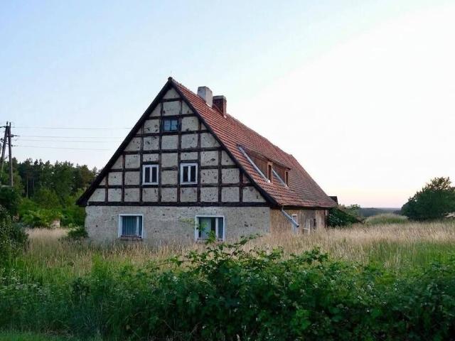 Dom na sprzedaż 7 pokoi lubiński, 360 m2, działka 6354 m2