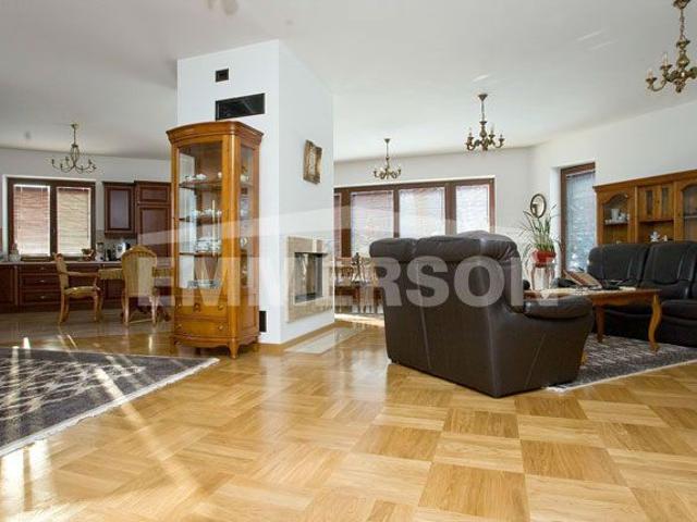 Dom na sprzedaż 7 pokoi pruszkowski, 420 m2, działka 2050 m2