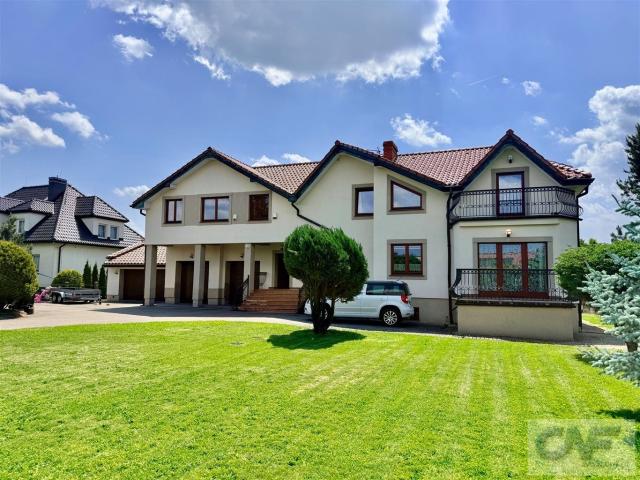 Dom na sprzedaż 7 pokoi Tychy, 443 m2, działka 2206 m2