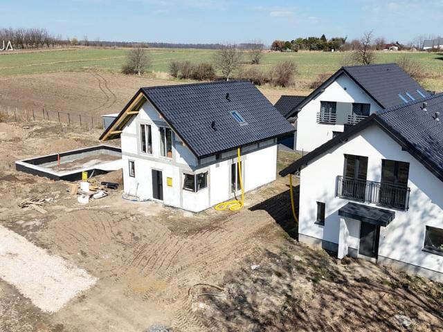 Dom na sprzedaż