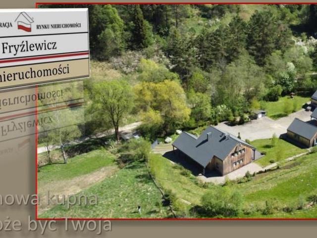 Dom na sprzedaż 8 pokoi Muszyna, 269,33 m2, działka 17300 m2