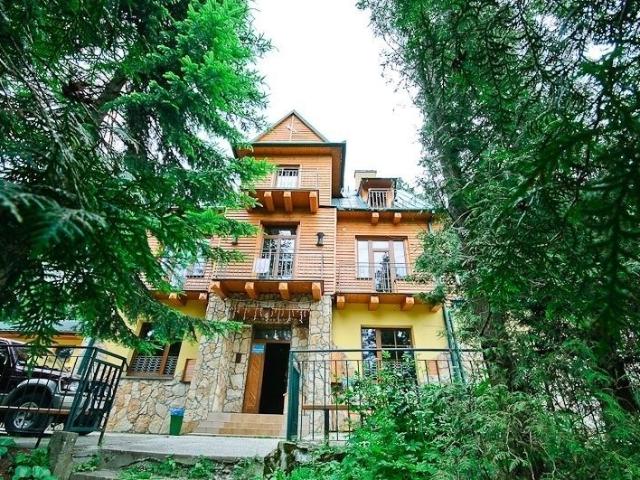 Dom na sprzedaż 8 pokoi Muszyna, 440 m2, działka 8500 m2