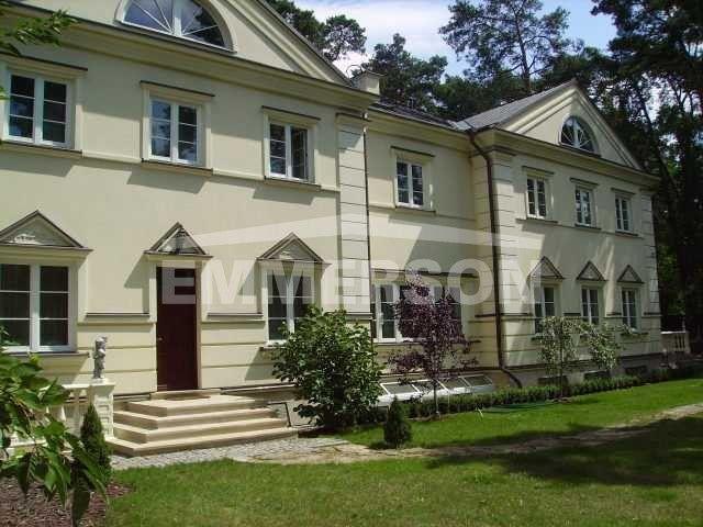 Dom na sprzedaż 8 pokoi Konstancin Jeziorna, 1270 m2, działka 3300 m2