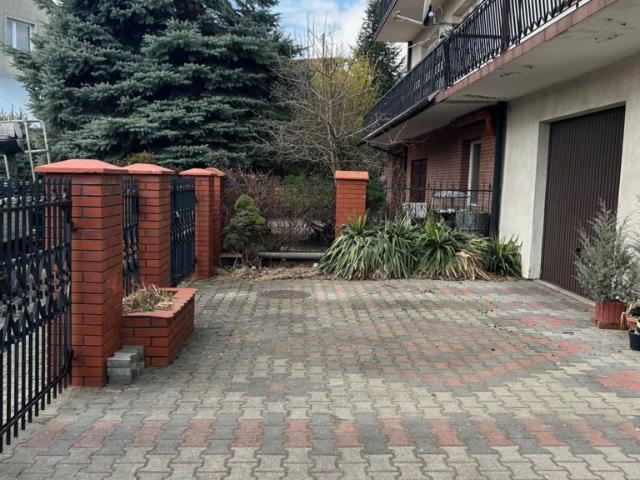 Dom na sprzedaż 8 pokoi Lublin Dziesiąta, 400 m2, działka 320 m2