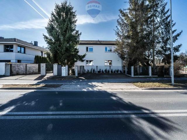 Dom na sprzedaż 8 pokoi poznański, 204 m2, działka 975 m2