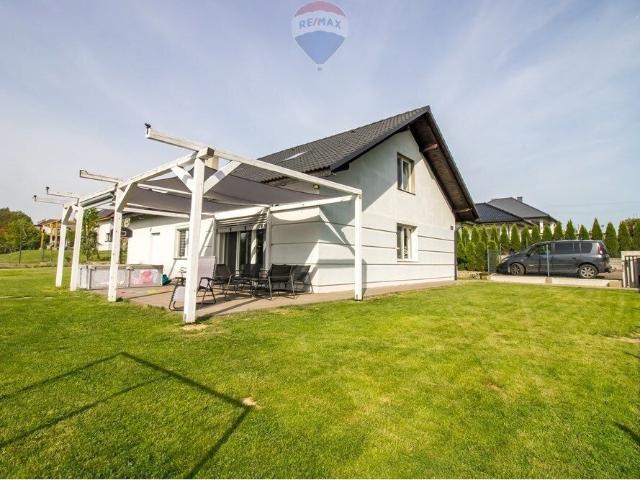 Dom na sprzedaż 8 pokoi wadowicki, 220 m2, działka 919 m2