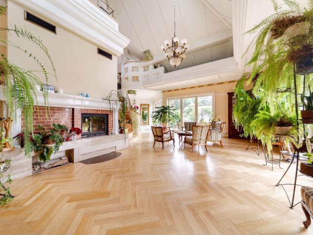 Dom na sprzedaż 10 pokoi gdański, 553,10 m2, działka 1871 m2