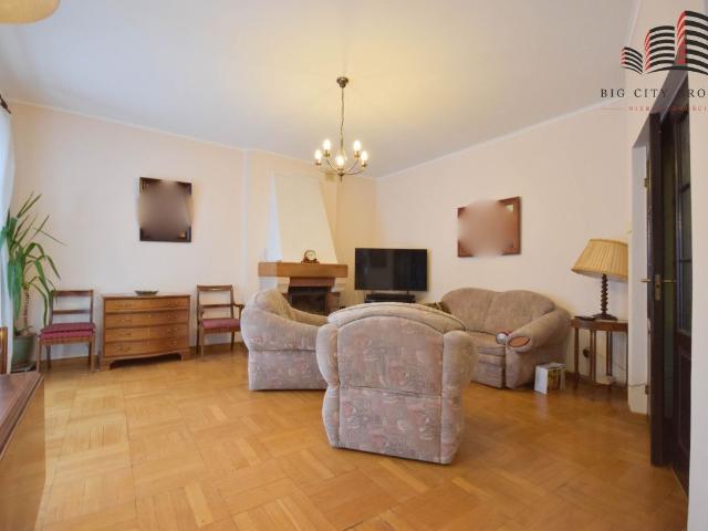 Dom na sprzedaż 10 pokoi lubelski, 325,74 m2, działka 2000 m2