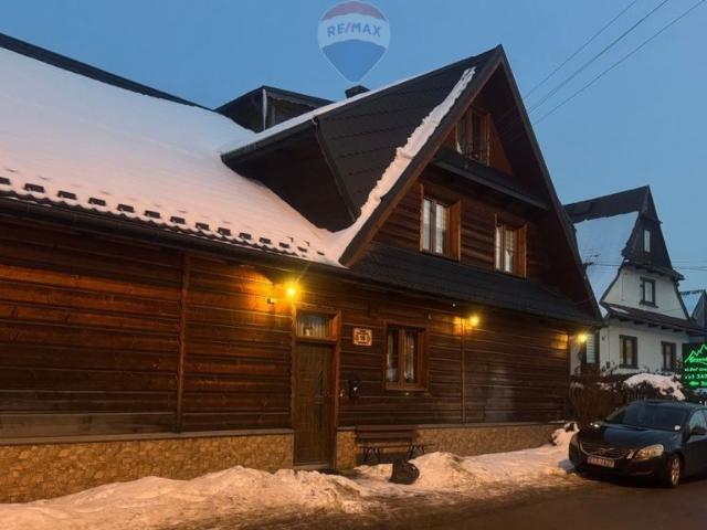 Dom na sprzedaż 12 pokoi tatrzański, 390 m2, działka 4006 m2