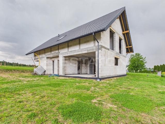 Dom na sprzedaż