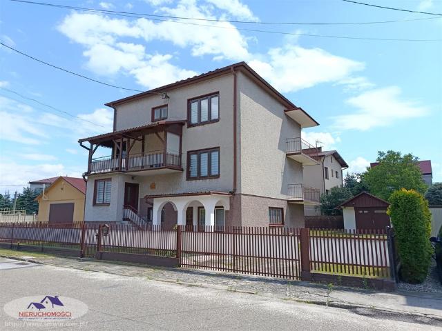 Dom na sprzedaż