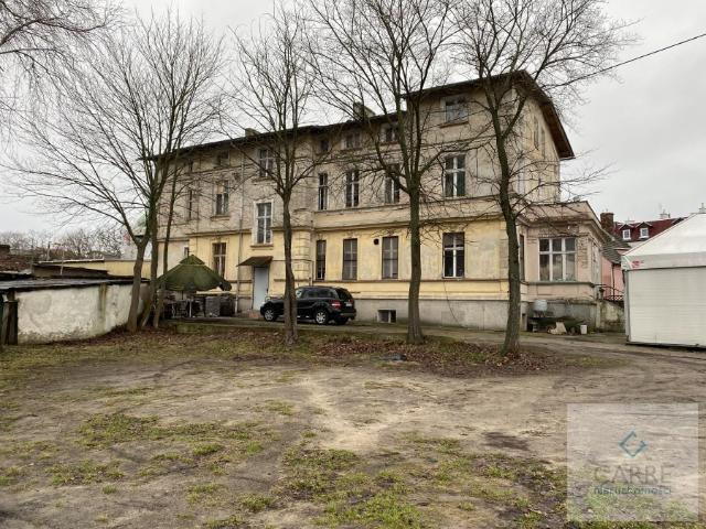 Dom na sprzedaż