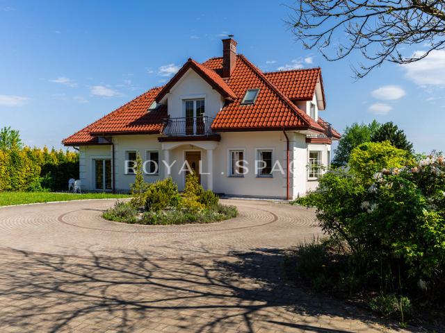 Dom na sprzedaż