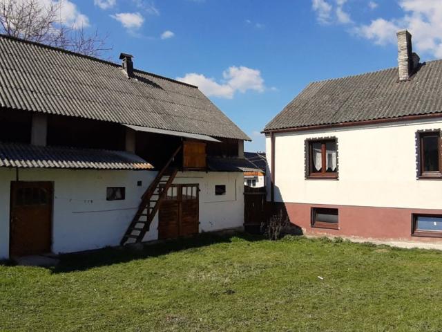 Dom na sprzedaż