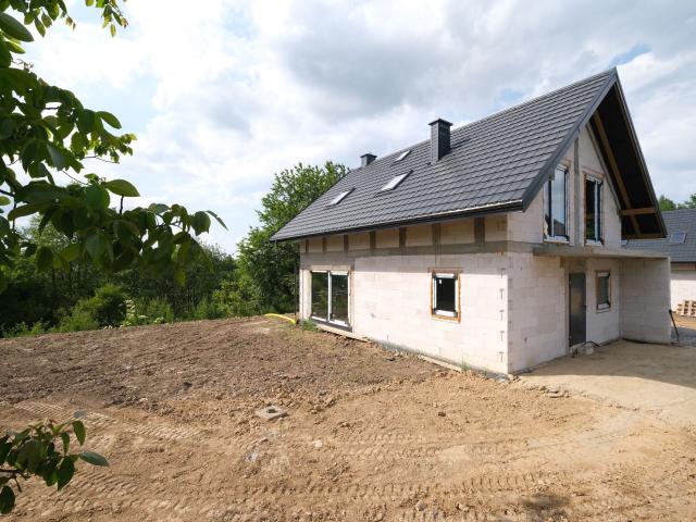 Dom na sprzedaż