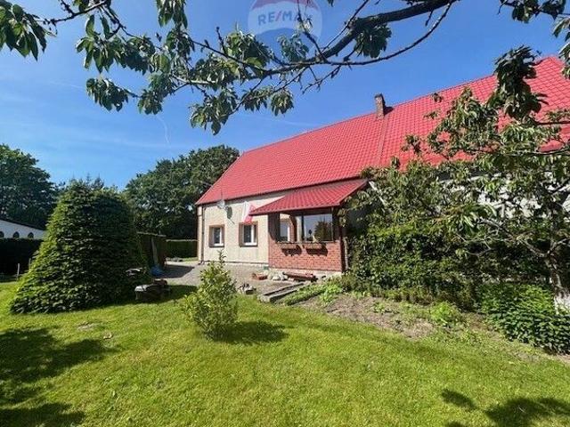 Dom na sprzedaż 3 pokoje wejherowski, 198 m2, działka 2590 m2