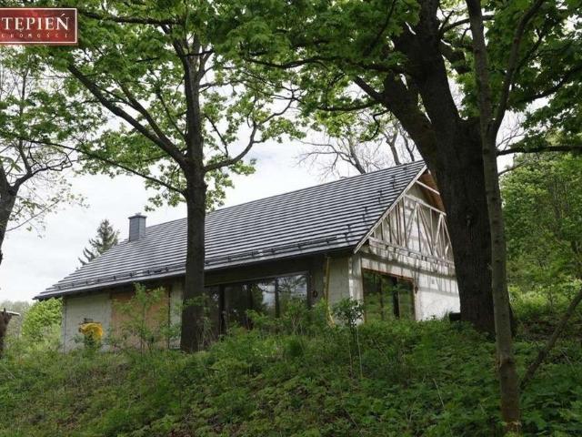 Dom na sprzedaż 3 pokoje karkonoski, 190 m2, działka 5610 m2