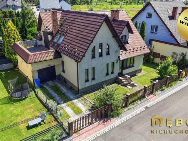 Dom na sprzedaż woj. małopolskie. Niepołomice, ul. Pociągów Pancernych, 999 000 PLN, 158,00 m2