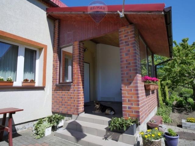 Dom na sprzedaż woj. pomorskie. Jackowo, 599 000 PLN, 198,00 m2