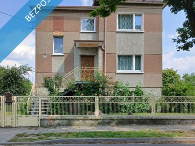 Dom na sprzedaż woj. wielkopolskie. Ostrów Wielkopolski, os. Parcele Zacharzewskie, ul. Traugutta, 595 000 PLN, 170,00 m2