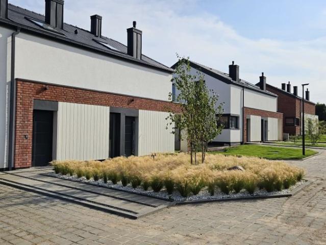 Dom na sprzedaż woj. zachodniopomorskie. Pobierowo, ul. Wczasowa, 910 000 PLN, 74,50 m2