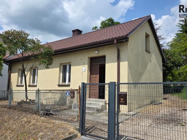 Dom na sprzedaż, Leśna